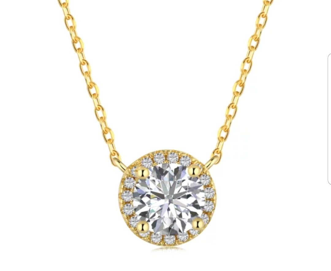 Round Diamond Veneer Cubic Zirconia Sterling Silver Pendant. 635P15708 | DiamondVeneer Fashion
