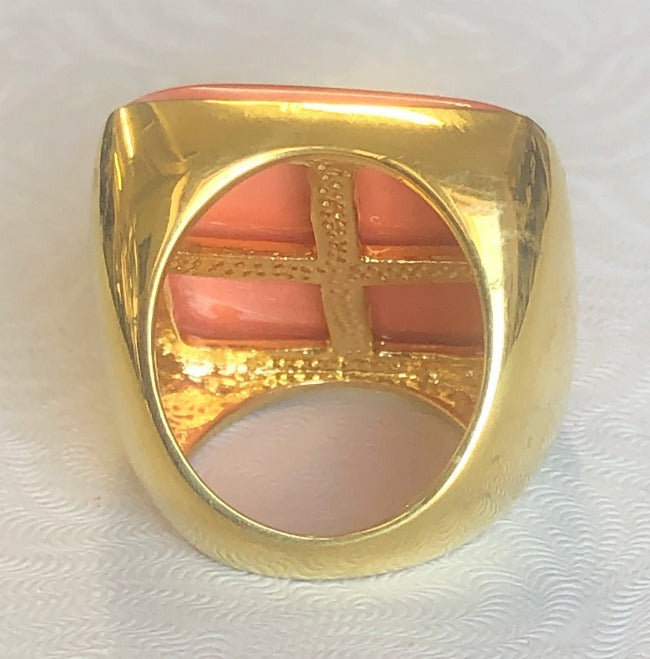 Large square cabochon resin Gold new Ring. 501R9W196