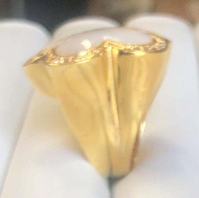 Five Leaf genuine Shell Pearl Clover framed by Zirconite Cubic Zirconia new Ring. 501R40325 | Yaacov Hassidim