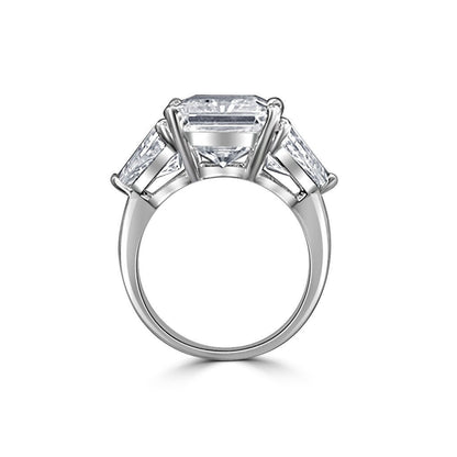 10CT Diamond Veneer Cubic Zirconia Three Stone 14K Gold Ring. 635R71337K-10CT