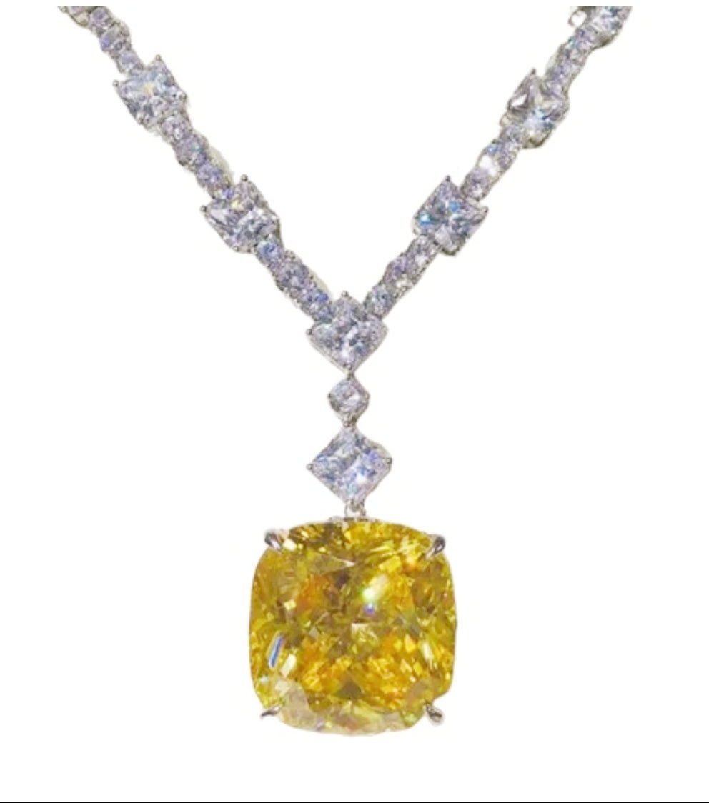 Diamond Veneer Cubic Zirconia Stations Necklace Pendant. 826N100 | DiamondVeneer Fashion