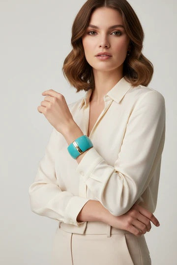 Bold Resin Hinged Magnetic Gold Cuff Bangle Bracelet – 624B0761