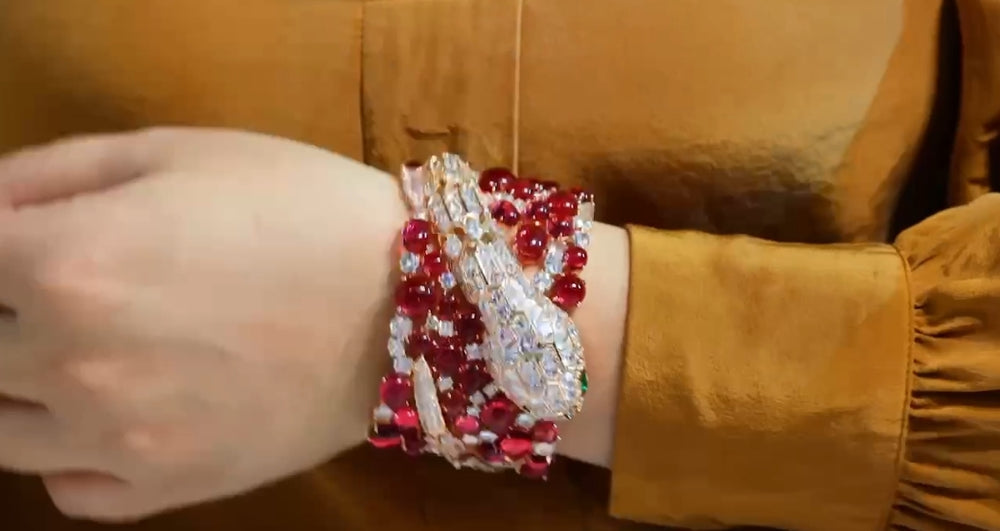 Luxurious jeweled Cabochon wide Zirconte Bangle 