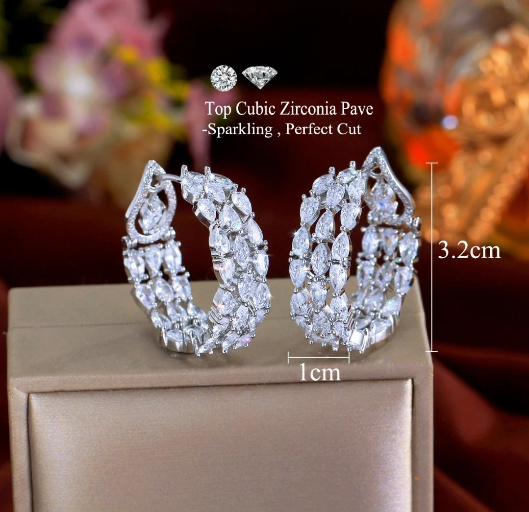 Hoop Earrings - Cubic Zirconia classic cluster Earrings. 826E07