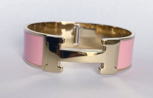 Enamel hinged stainless steel bangle by Zirconite, pink color, 500B6487
