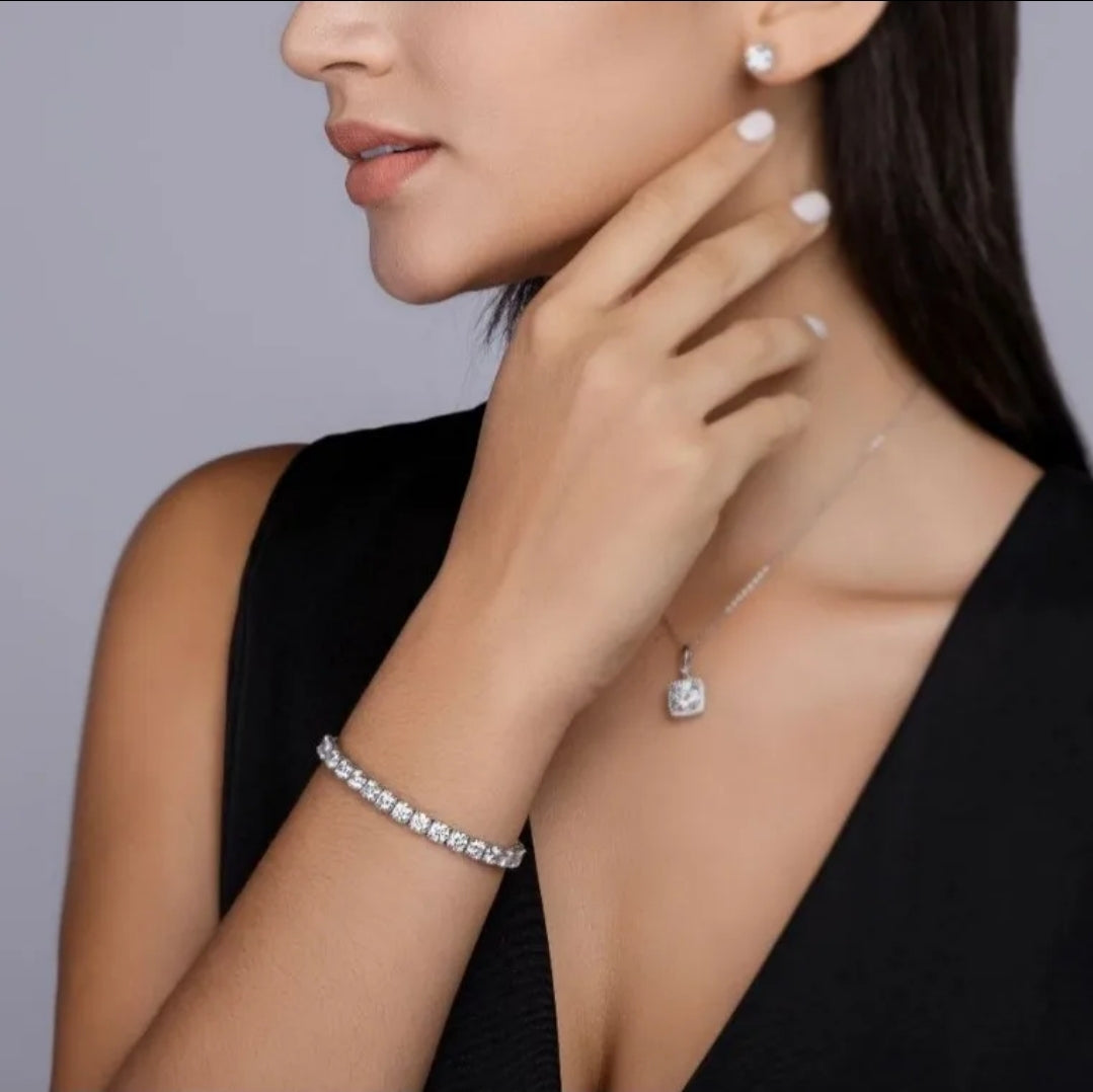 Round cubic zirconia tennis bracelet, alternate view, 635B1570