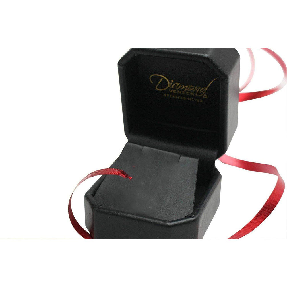 1.5 CT.(5.5mm) Intensely Radiant Round Bezel Diamond Veneer Cubic Zirconia Sterling Silver Rhodium Wedding/Engagement Ring box. 635R75067