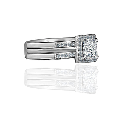 1 CT princess-cut cubic zirconia halo ring set in sterling silver, side view, 635R4012