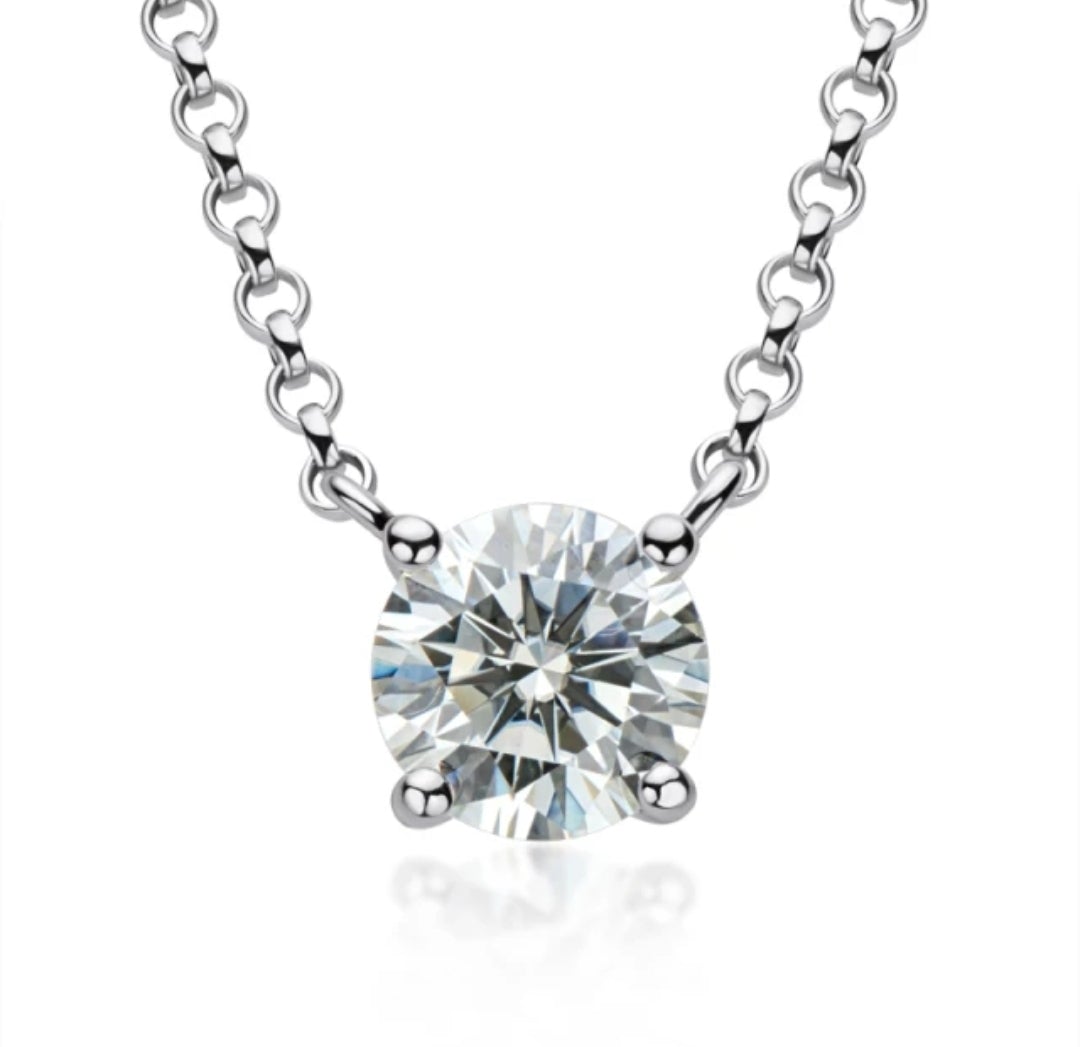 1 CT round cubic zirconia solitaire pendant in 14K gold, white gold close-up view, 635P100MK