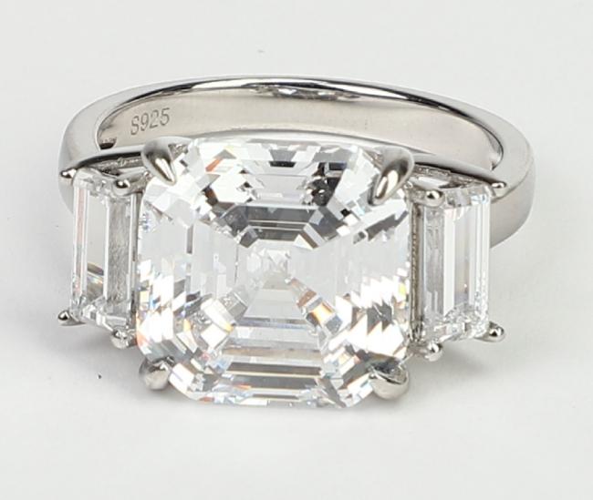 10CT Asscher Diamond Veneer Cubic Zirconia new Ring. 801R9061 | DiamondVeneer Fashion
