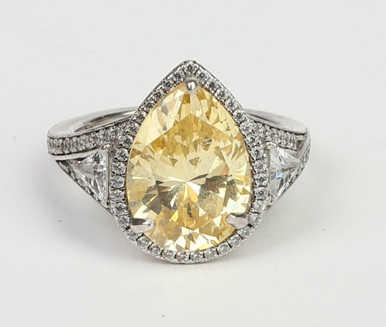 4CT Pear Diamond Veneer Cubic Zirconia fancy canary Ring. 800R513 | DiamondVeneer Fashion