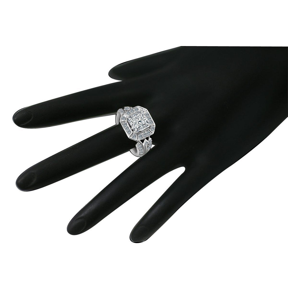 2.5CT Square Cushion w/halo Diamond Veneer Cubic Zirconia Vintage Sterling Silver Ring hand. 635R12550