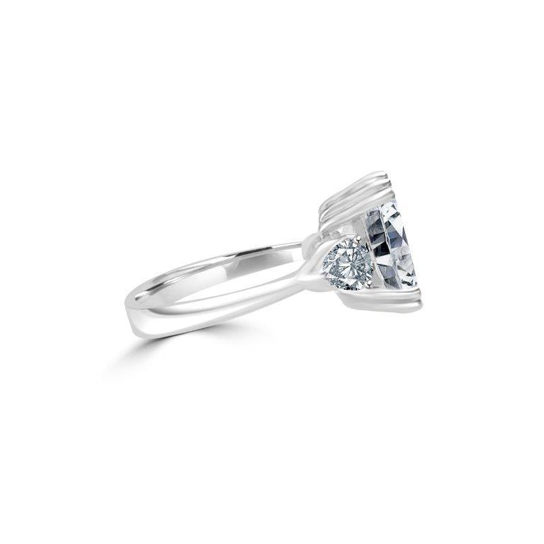 3.5CT Cushion Diamond Veneer Cubic zirconia three stone Silver Ring. 635R71437