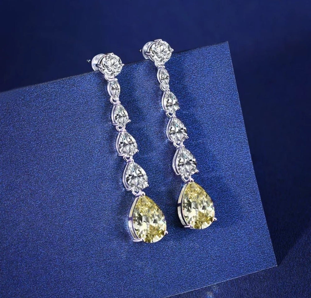 5CT TW Pear Canary Diamond Veneer Earrings 800E100 | DiamondVeneer Fashion