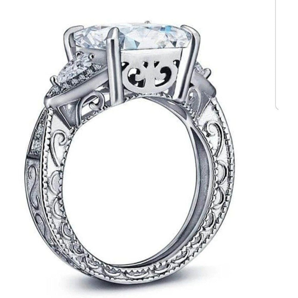 5CT Square Asscher Diamond Veneer Cubic zirconia Ring. 635R13832