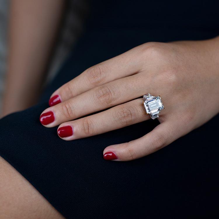 9 CT emerald-cut cubic zirconia three-stone ring in sterling silver, alternate view, 801R9002