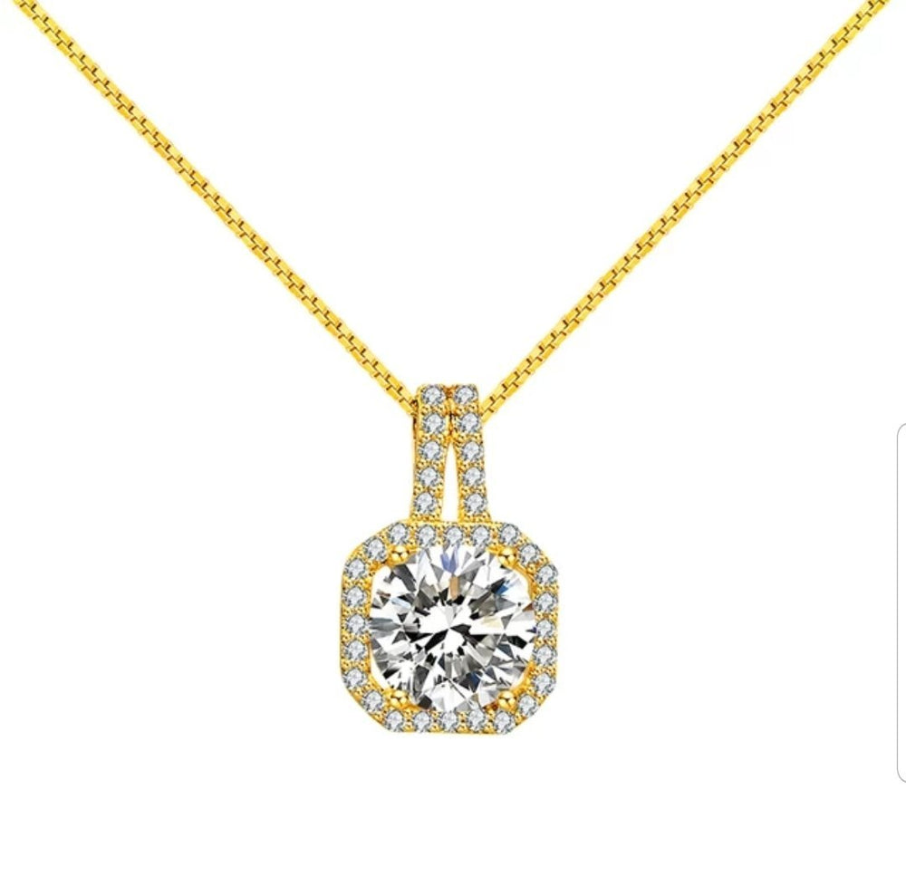 Cushion Diamond Veneer gold Pendant | DiamondVeneer Fashion