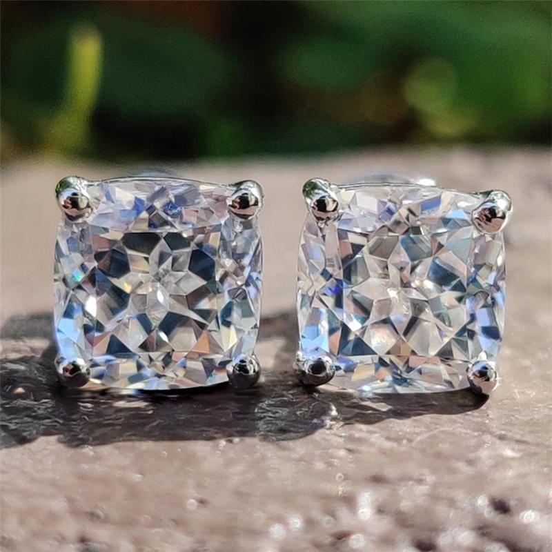 Sterling Silver high quality Diamond like Zirconia Earrings