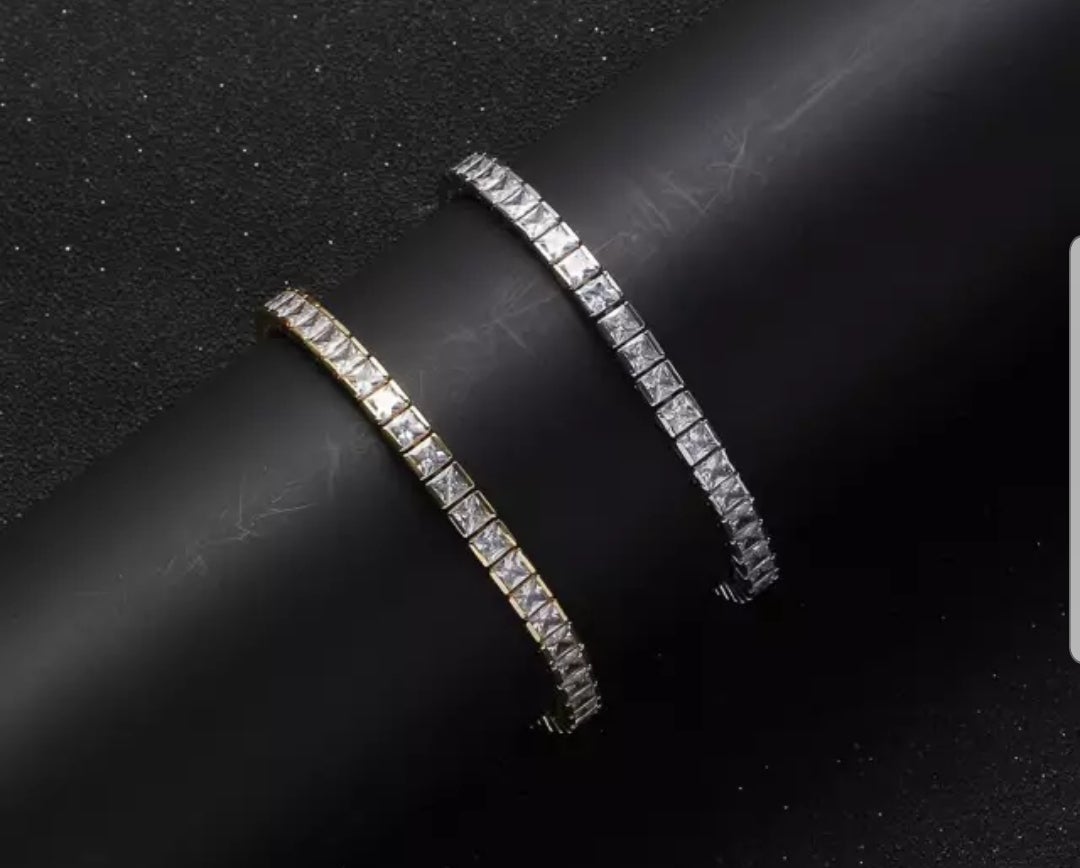 Princess Cut Square Zirconite Cubic Zirconia CZ Tennis Bracelet w/Safety Chain. 698BQcast8