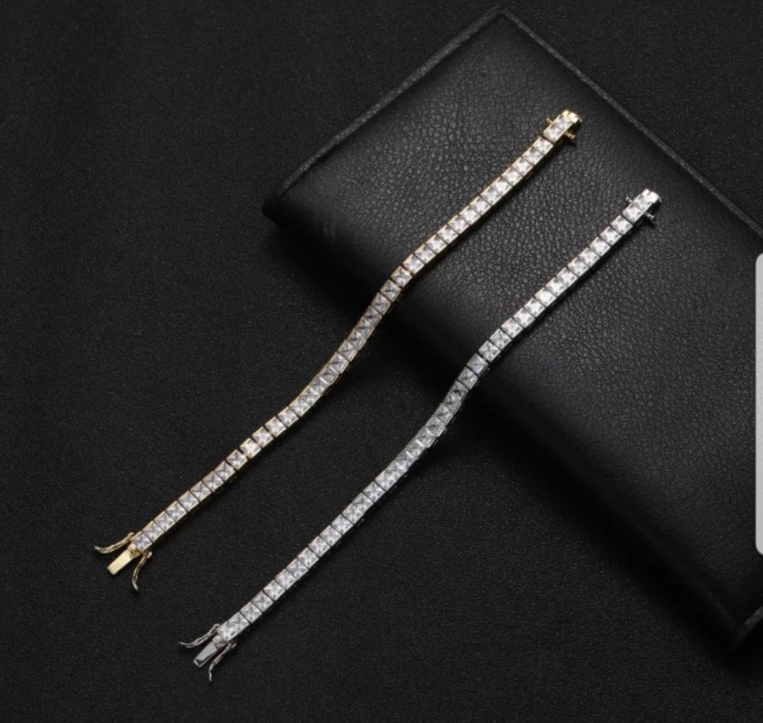 Princess Cut Square Zirconite Cubic Zirconia CZ Tennis Bracelet w/Safety Chain. 698BQcast7