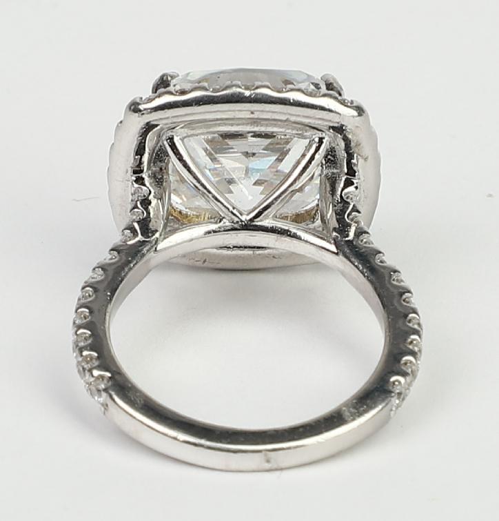 Cushion-cut cubic zirconia ring in sterling silver, alternate view, 800R074