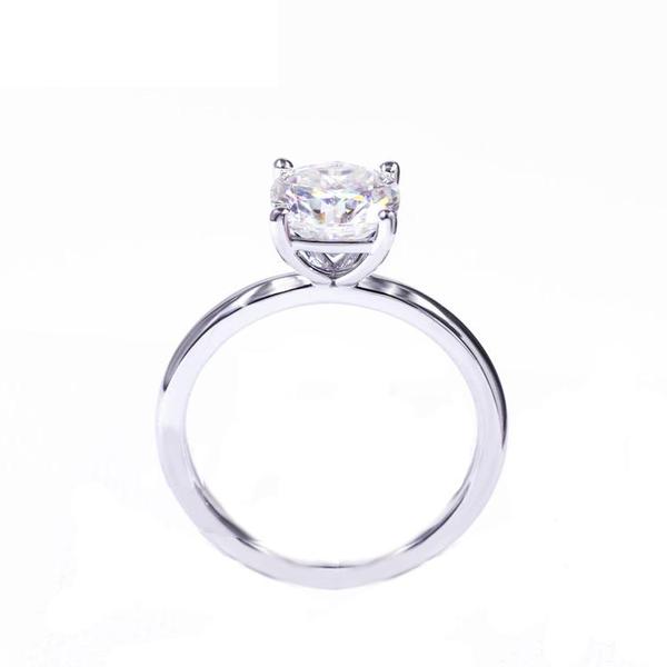 Round Diamond Veneer Cubic zirconia Solitaire Sterling silver Ring. 635R208A